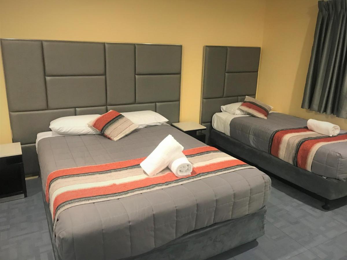 Toukley Motor Inn エクステリア 写真