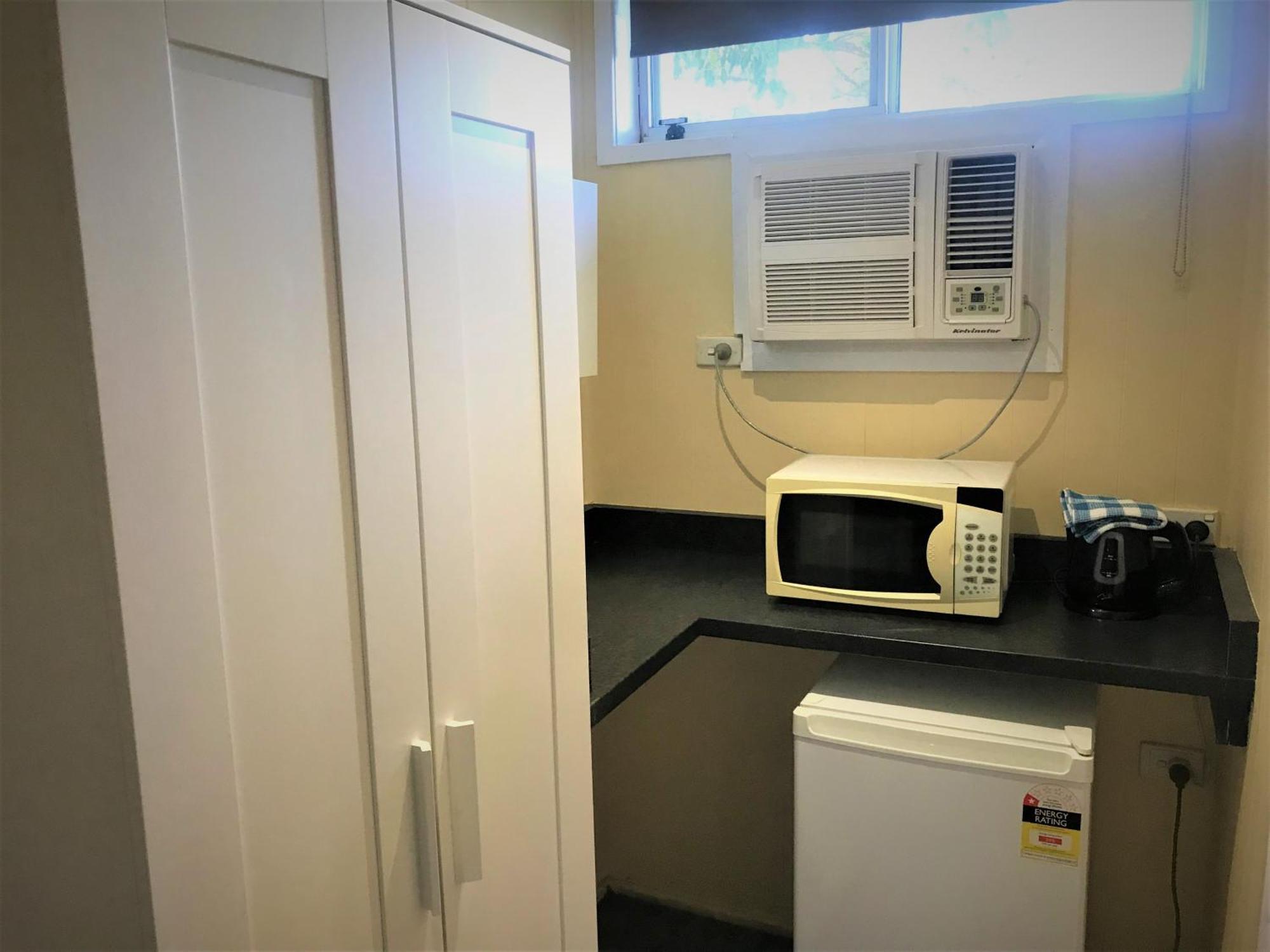 Toukley Motor Inn エクステリア 写真