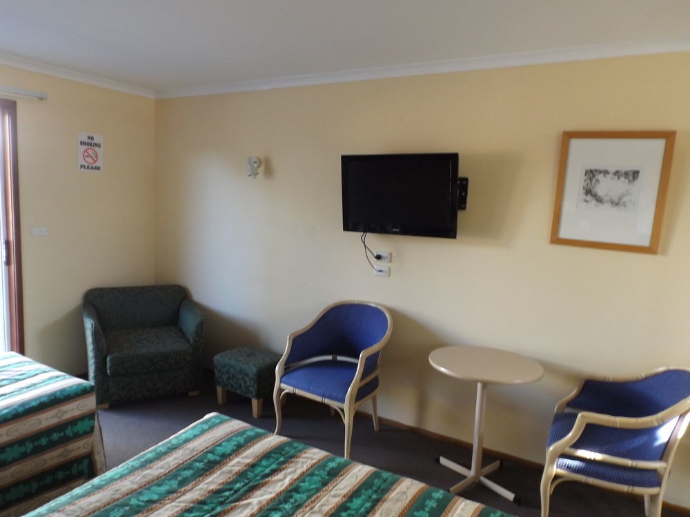 Toukley Motor Inn エクステリア 写真